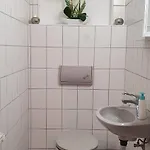 Moderne Mit Eigenem Garten Und Traumhaften Blick Lejlighed