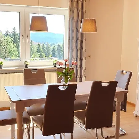 Lägenhet Moderne Mit Eigenem Garten Und Traumhaften Blick