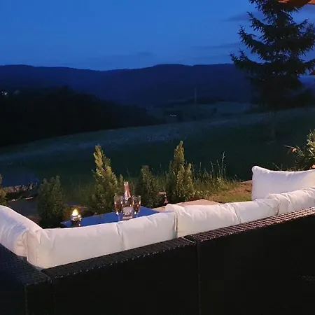 Moderne Mit Eigenem Garten Und Traumhaften Blick Wilhelmsthal
