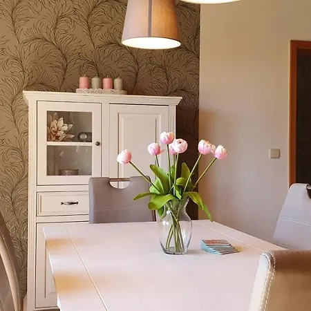 Moderne Mit Eigenem Garten Und Traumhaften Blick Lägenhet