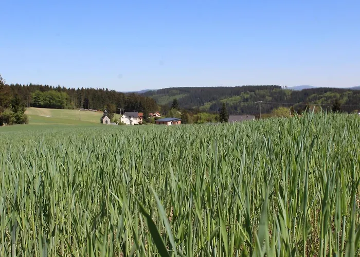 Moderne Mit Eigenem Garten Und Traumhaften Blick *