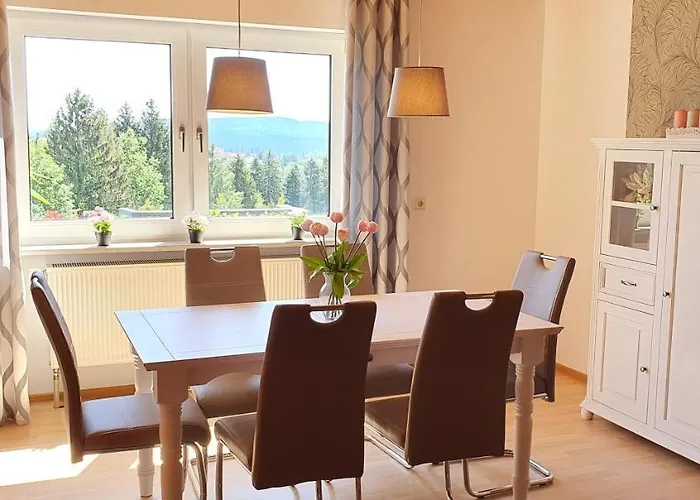 公寓 Moderne Mit Eigenem Garten Und Traumhaften Blick